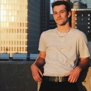 Meet your Posher, Johnny